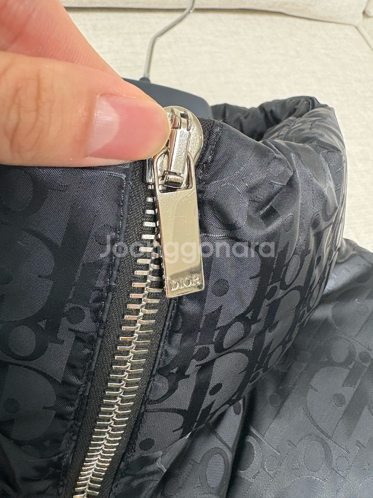 디올 오블리크 패딩 점퍼--1