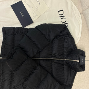 디올 오블리크 패딩 점퍼