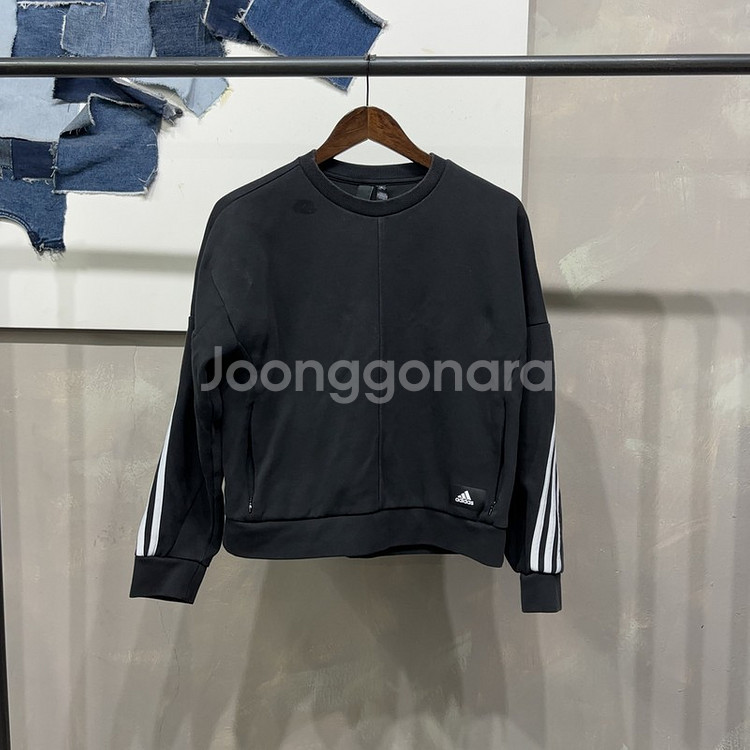 (95) 아디다스 여성 스트릿 삼선 크롭 맨투맨 긴팔 티--0