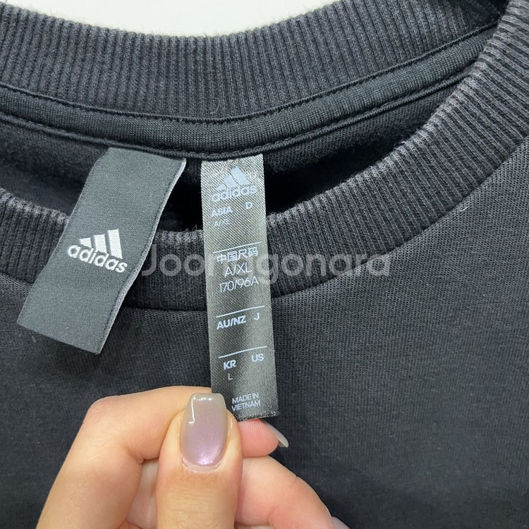 (95) 아디다스 여성 스트릿 삼선 크롭 맨투맨 긴팔 티--4