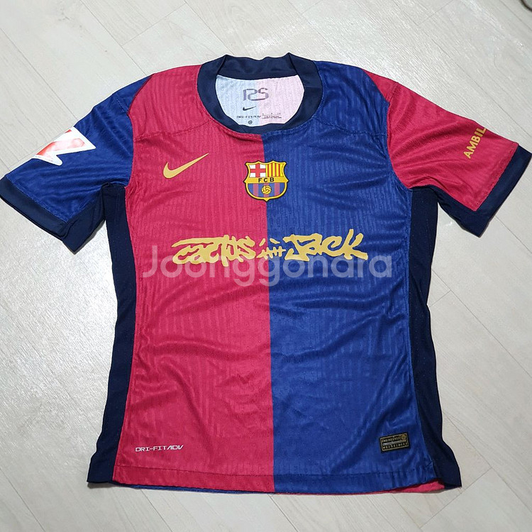 FC 바르셀로나와 스캇 콜라보 24/25 시즌 유니폼 새거--0