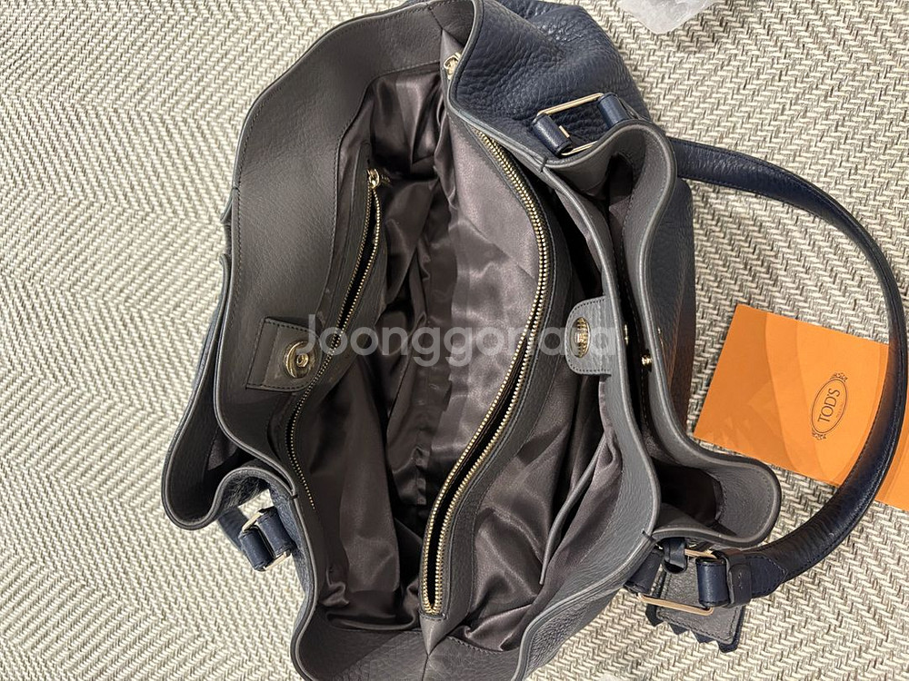 토즈 플라워백--2