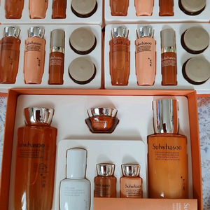 설화수 자음생 2종세트+샘플키트 4개 증정