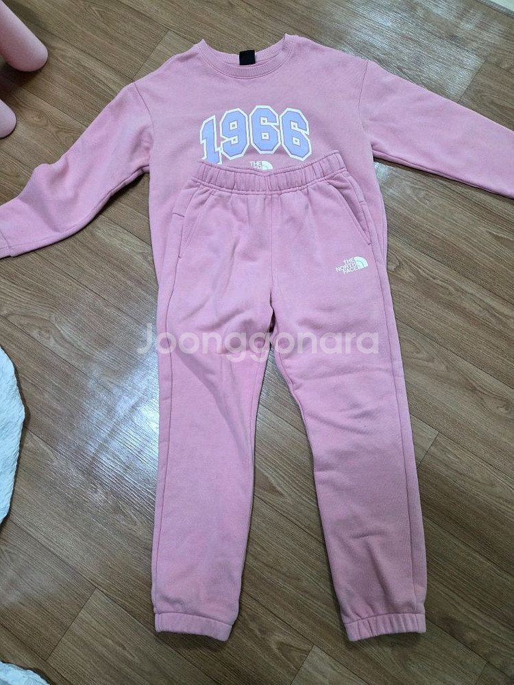 여아 상하복 세트 140사이즈--0