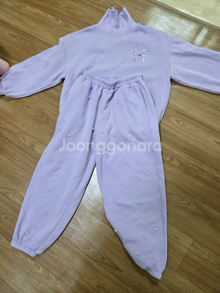 여아 상하복 세트 140사이즈--2