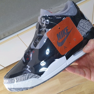 나이키 정품 조던3 레트로 블랙 시멘트 새상품