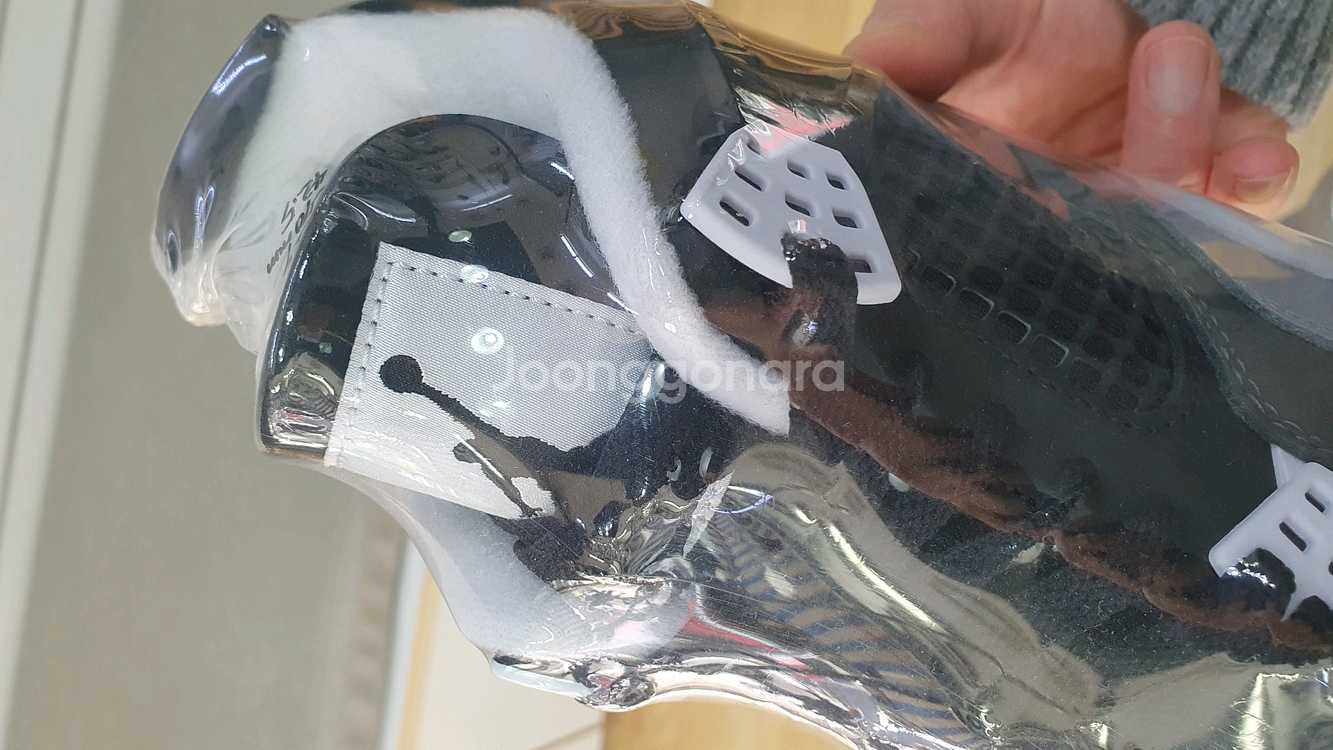 정품 조던4 레트로 피어 270,280,285,310--4