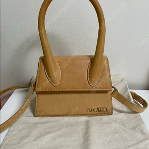 자크뮈스 르 치키토 모옌 토트백 다크 옐로우