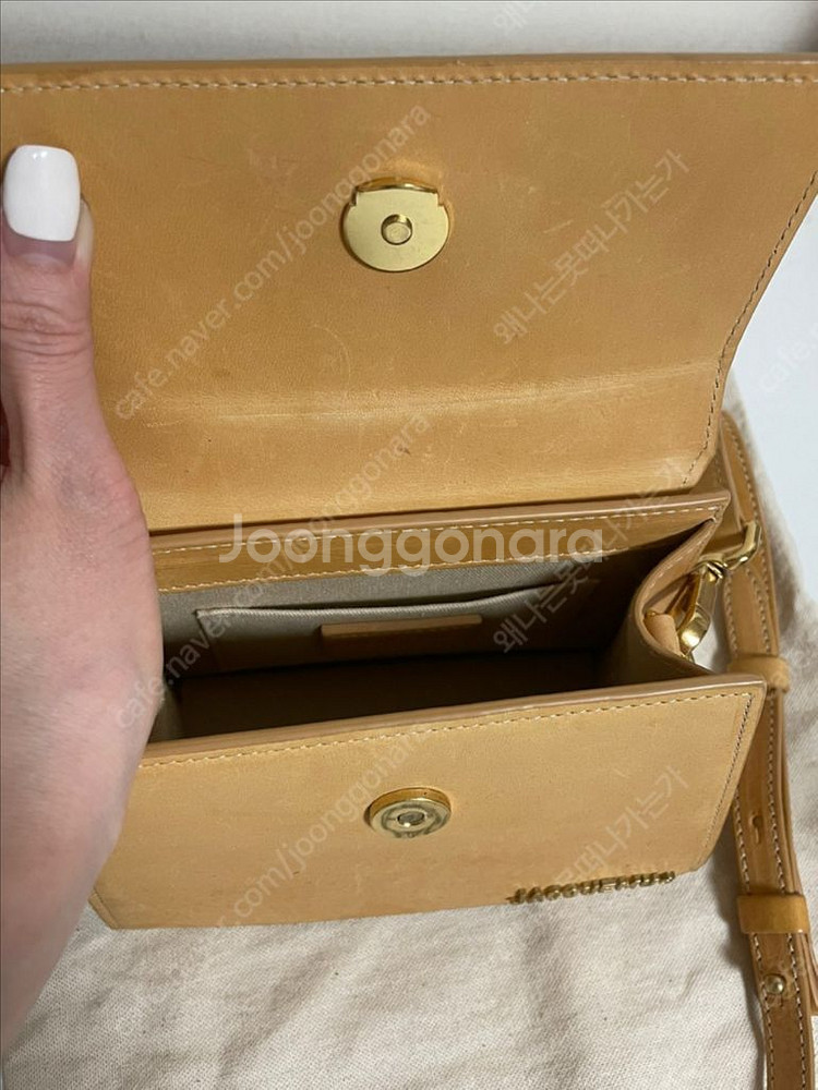 자크뮈스 르 치키토 모옌 토트백 다크 옐로우--9