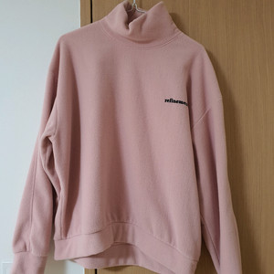 하이넥 플리스 맨투맨 딸기우유 연핑크 프리사이