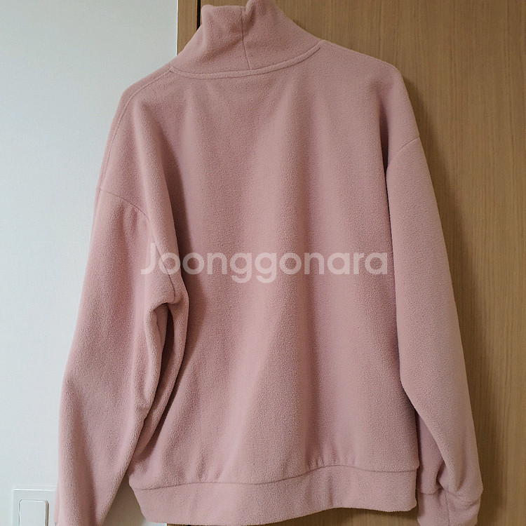 하이넥 플리스 맨투맨 딸기우유 연핑크 프리사이--1