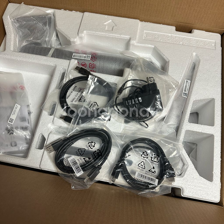 LG 27GS85Q 모니터--3