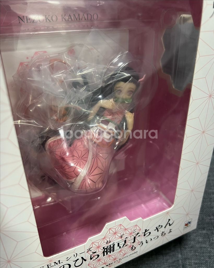 귀멸의칼날 네즈코 손바닥 gem 피규어--1