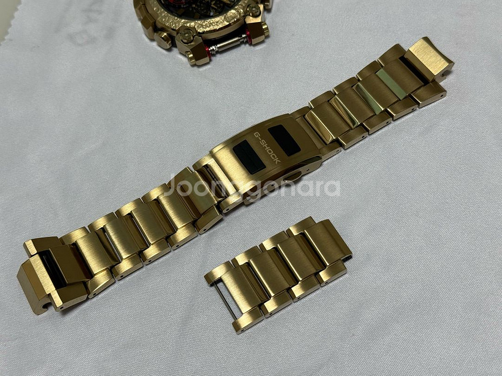 지샥 MTG-B1000XB-9AJF (달토끼)시계--6