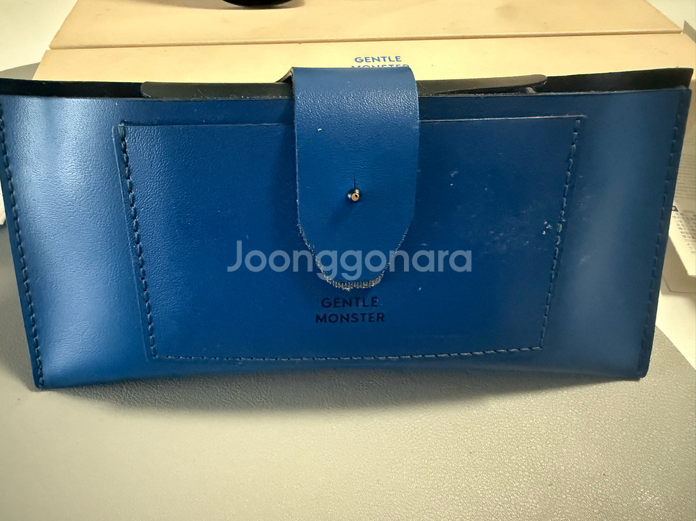 젠틀몬스터 INSCARLET-01 블랙 선글라스--3