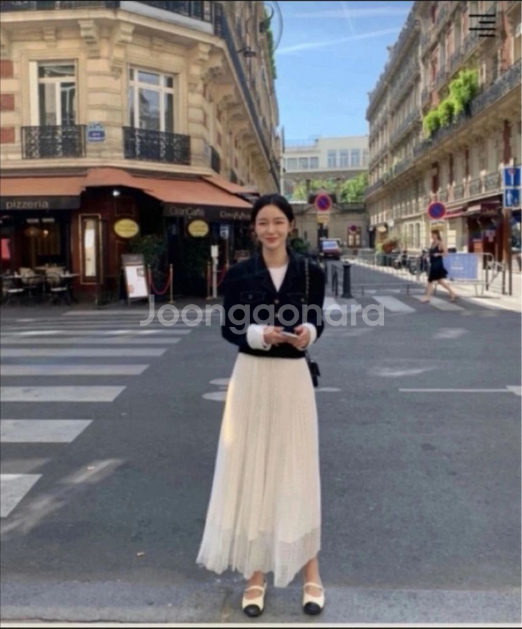 페이지유 플리츠 스커트, 샤 스커트, 도트스커트 새상품 정가 11만원 넘어요--1