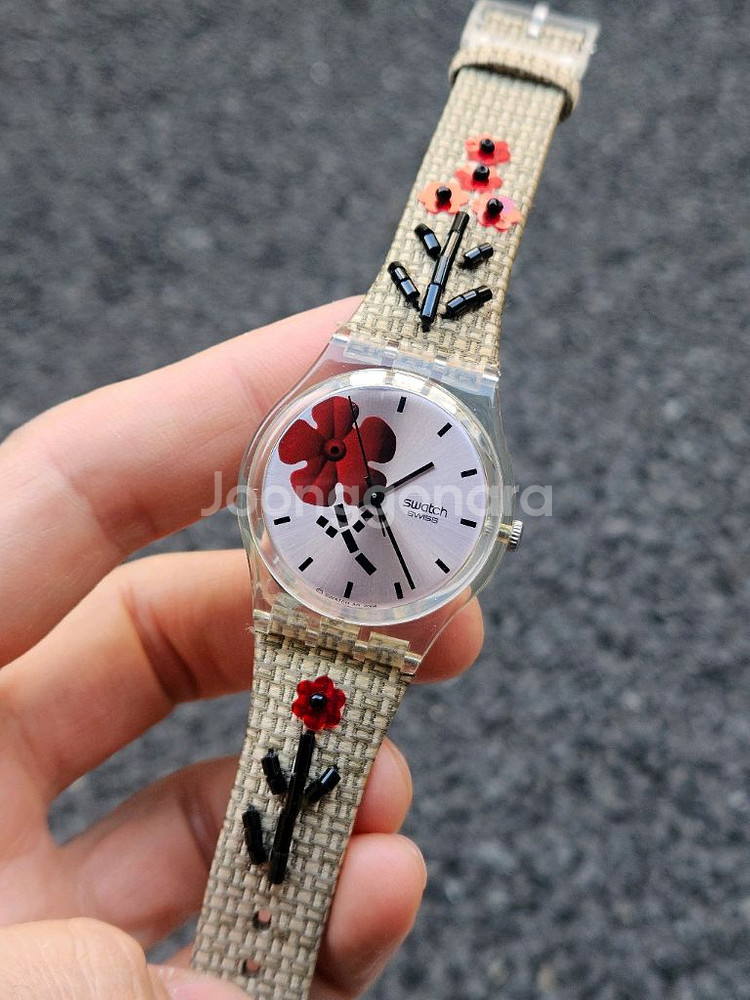 스와치 빈티지시계--0