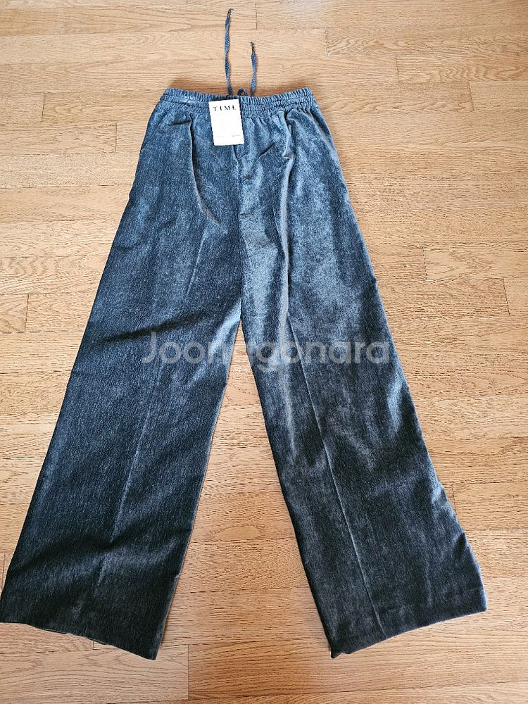 (새상품) 타임 벨벳 와이드 밴딩팬츠--2