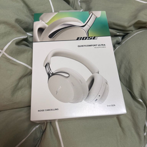 미개봉 새상품 보스 QC 울트라 헤드셋 2세대 화이트