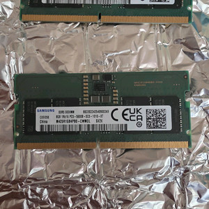 삼성 DDR5 5600 8GB 메모리 2개