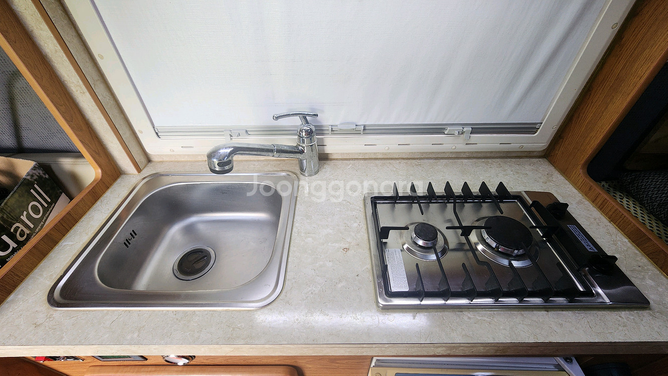 캠핑 카라반 트레일러--5