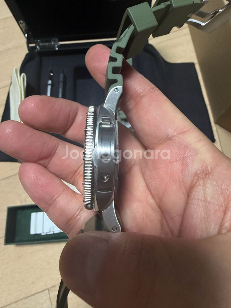 파네라이 섭머저블 PAM01226(비앙코) 44mm--3