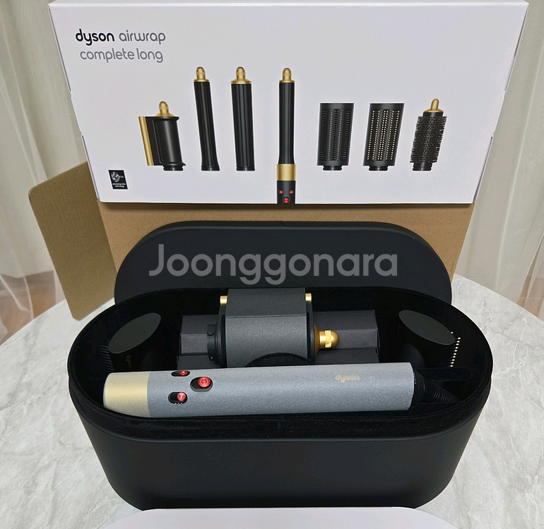 정품 다이슨 에어랩 컴플리트 롱 오닉스골드 풀박스 팝니다.--3
