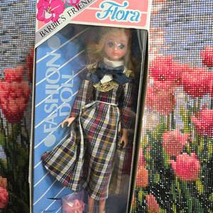 타카라바비/빈티지/플로라 인형