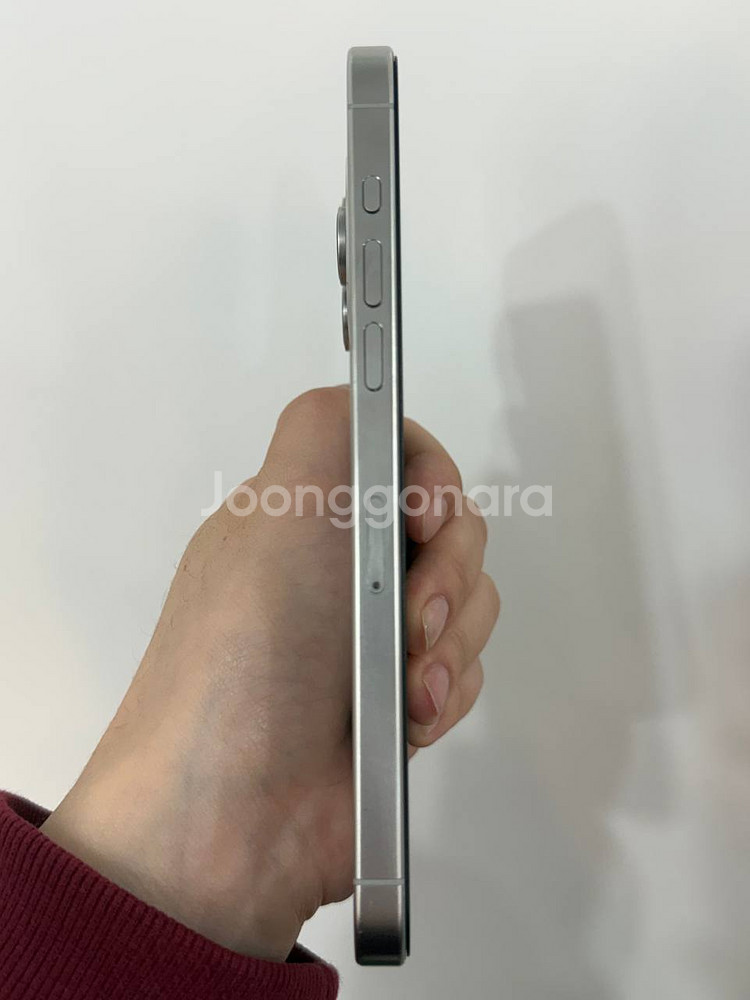 아이폰15프로맥스 화이트 256GB/89%--6