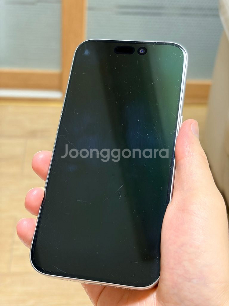 아이폰 15 Pro(프로) 화이트 256기가 + 애플케어플러스--6