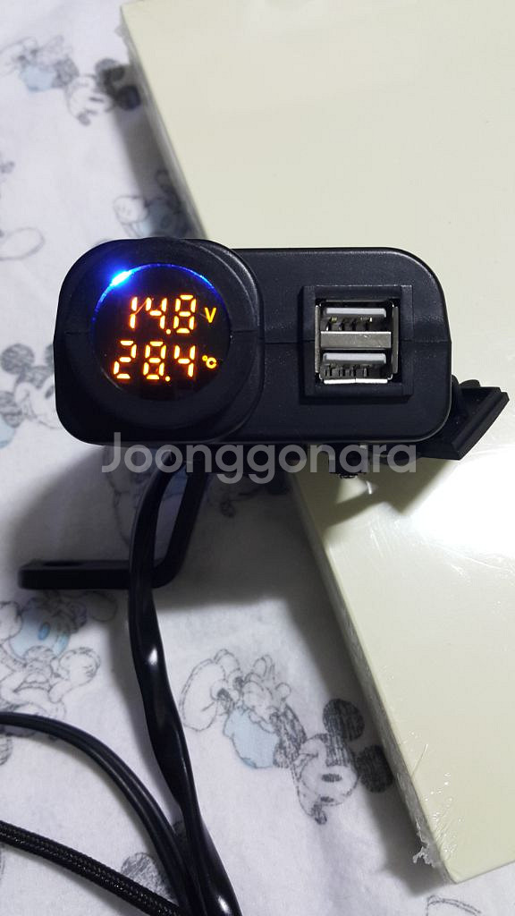 오토바이 12v 듀얼 USB 충전기 고속충전 전압계 온--1