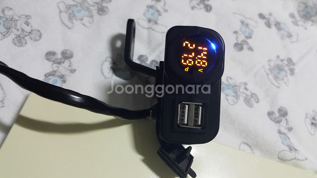 오토바이 12v 듀얼 USB 충전기 고속충전 전압계 온--2