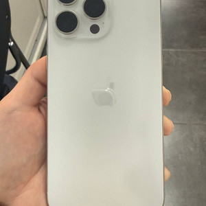 아이폰15프로맥스 화이트 256GB/89%