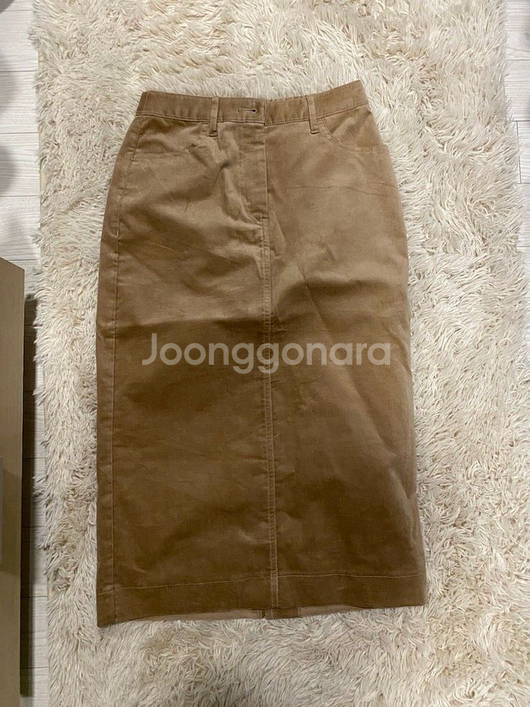 (새상품) 탑텐 벨보아 스커트 M--0