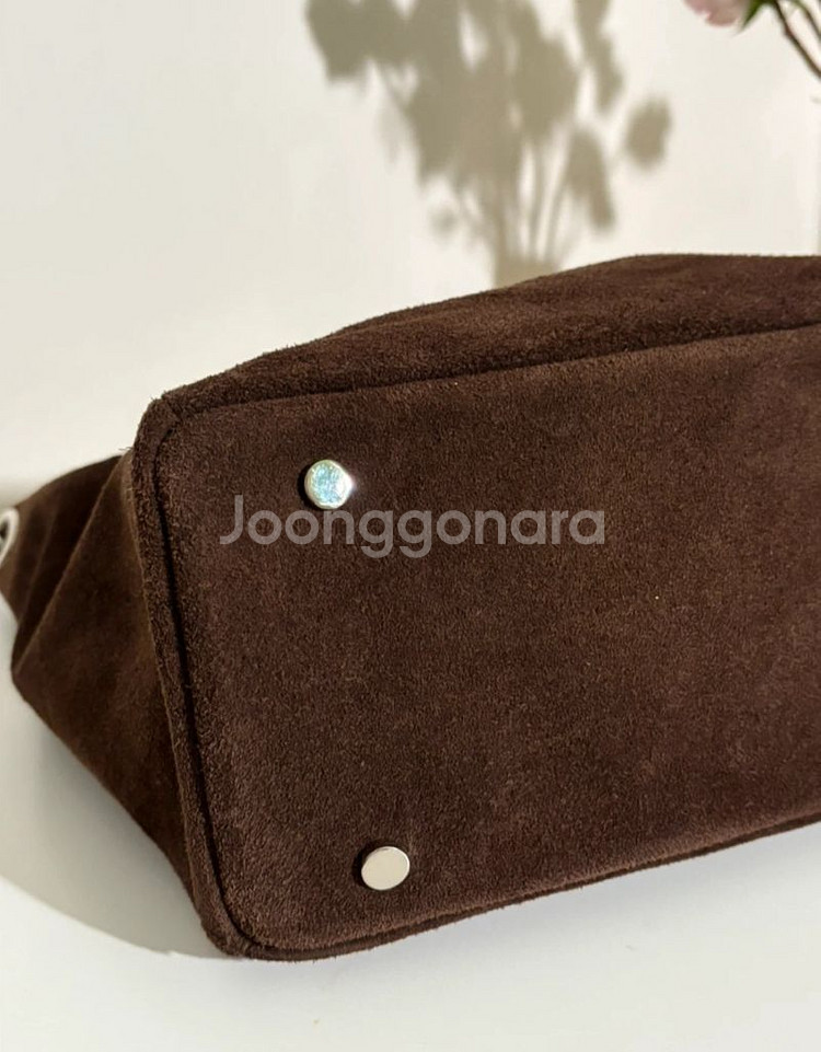 DEINET 스웨이드 숄더백 브라운--3