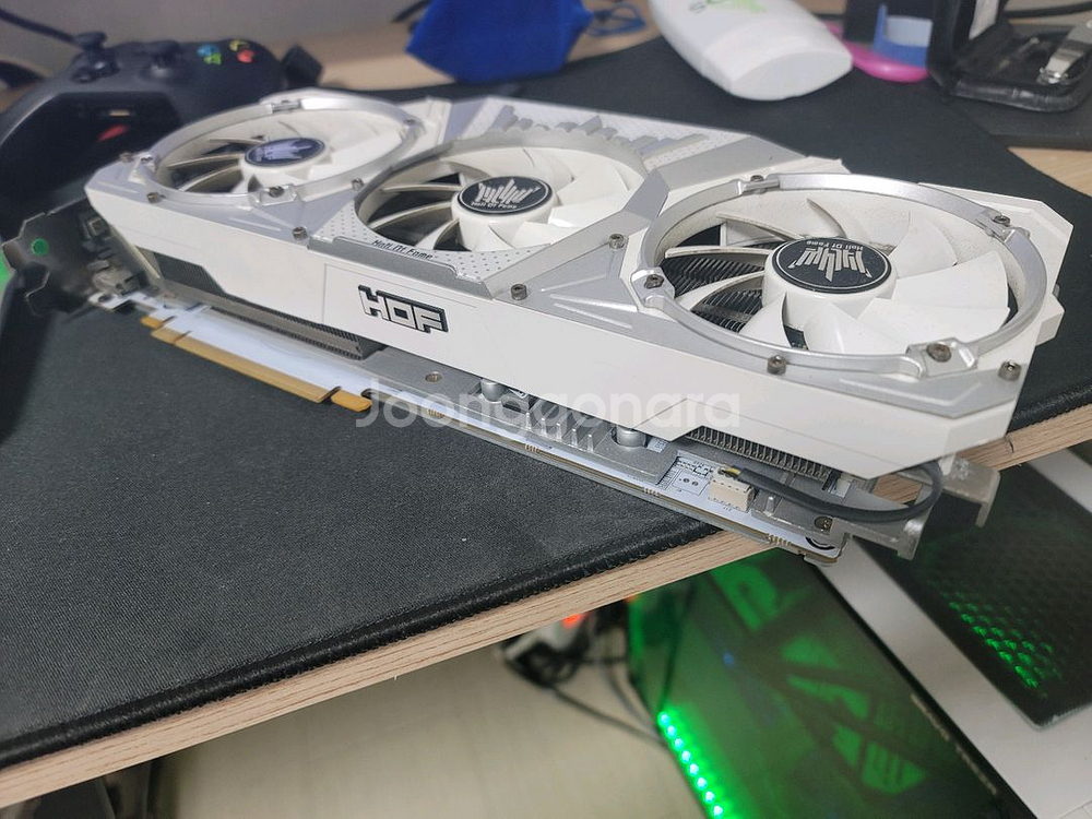 galax gtx1070ti hof 배달 갑니다.--1