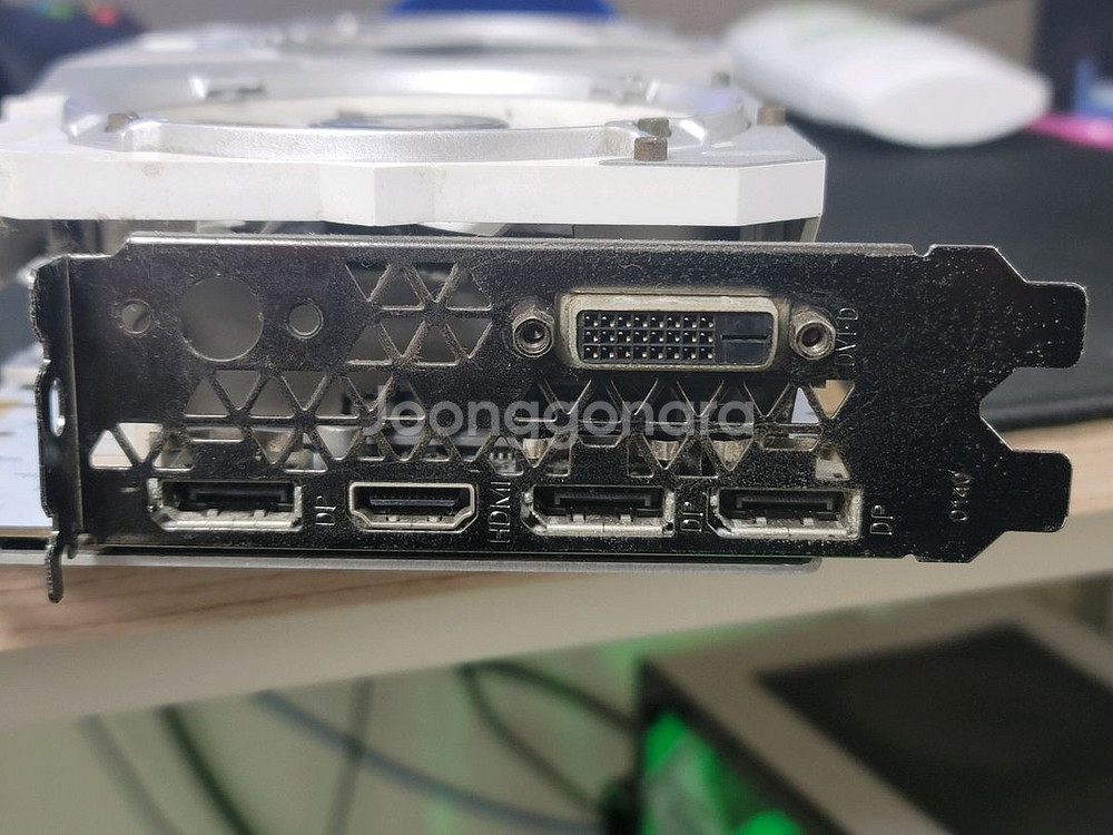 galax gtx1070ti hof 배달 갑니다.--3