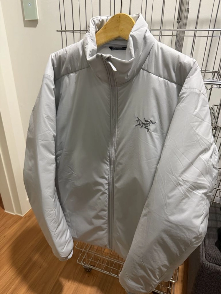 FW25 아크테릭스 아톰 SV 자켓 L사이즈 - 안심되는 중고거래