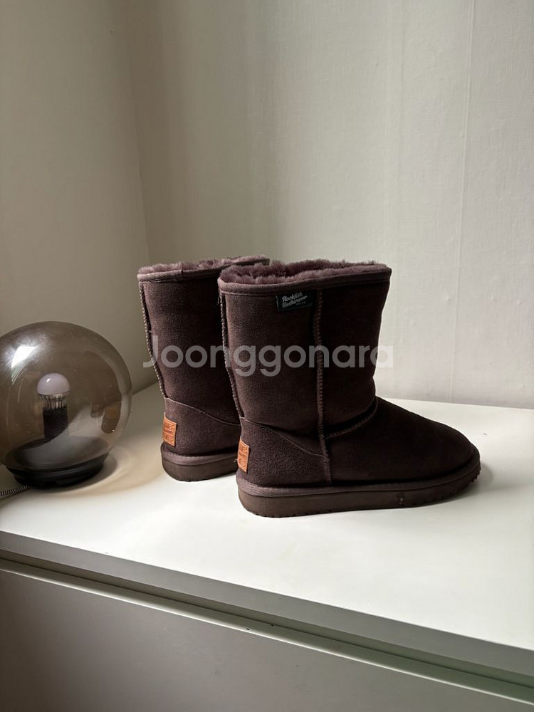 락피쉬 어그 부츠 240--1