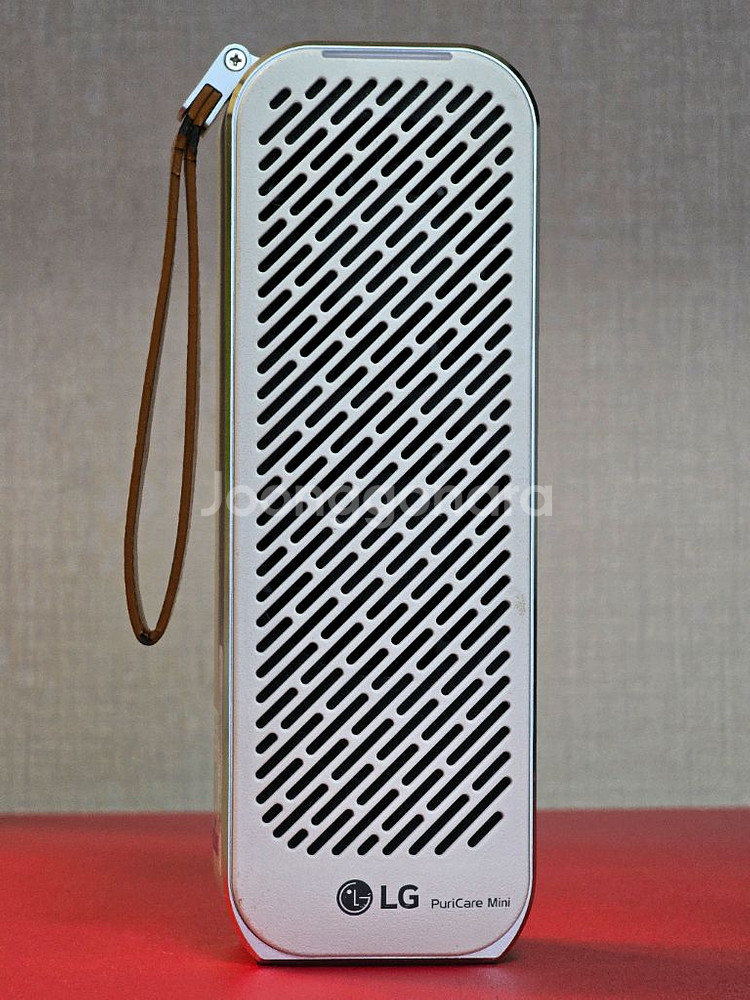 LG퓨리케어 미니 휴대용 무선공기청정기 AP139MWA--0