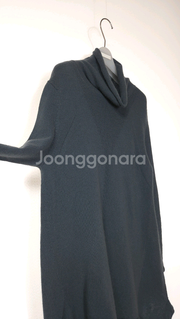 캐시미어100 터틀넥 언밸런스 니트 원피스 55~66--3