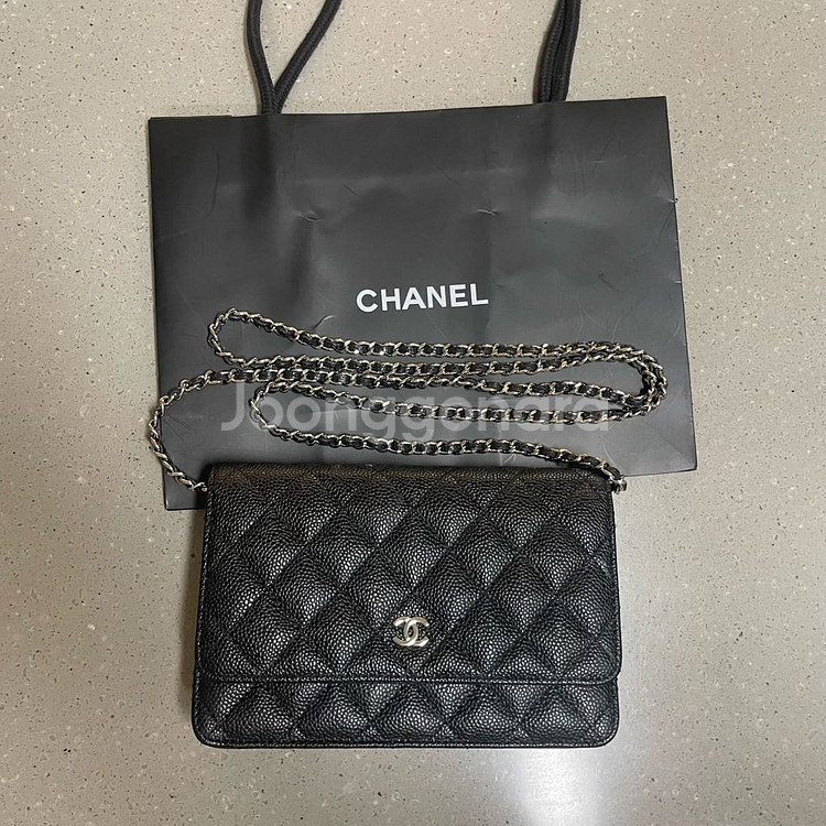 샤넬 캐비어 WOC 체인백 은장 (st제품) 체인 크로스백--2