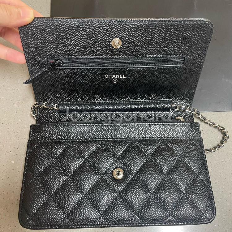 샤넬 캐비어 WOC 체인백 은장 (st제품) 체인 크로스백--4