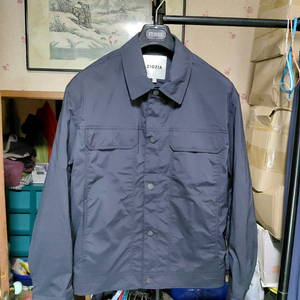 [지오지아]트러커 스냅 점퍼 105사이즈 블랙컬러