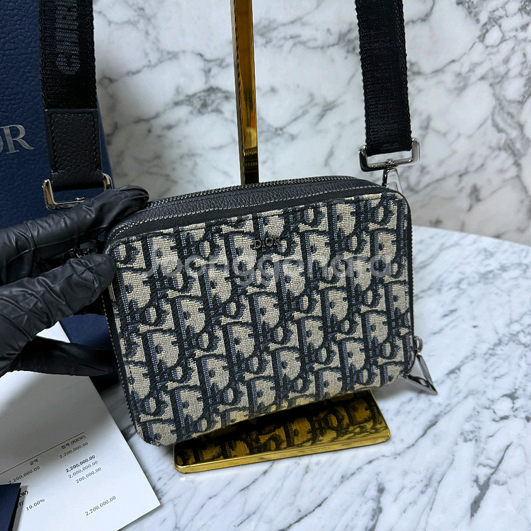 디올 오블리크 스트랩 파우치 크로스백 메신저백--2