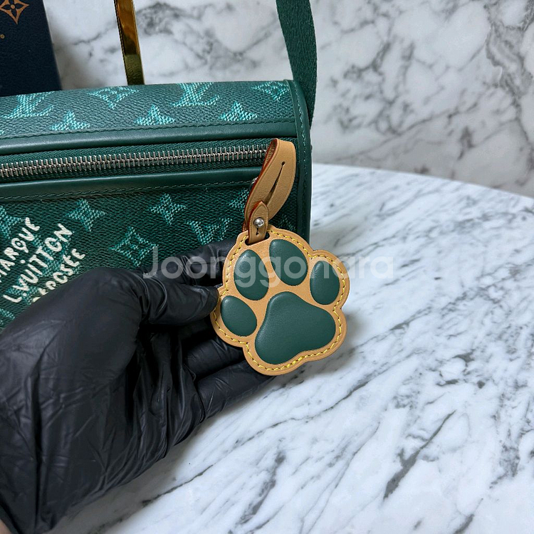 루이비통 이클립스 바스포어 웨어러블 월릿 크로스백 메신저백--5