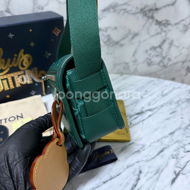 루이비통 이클립스 바스포어 웨어러블 월릿 크로스백 메신저백--4