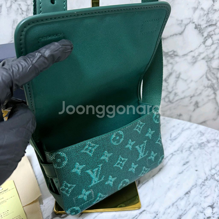 루이비통 이클립스 바스포어 웨어러블 월릿 크로스백 메신저백--8