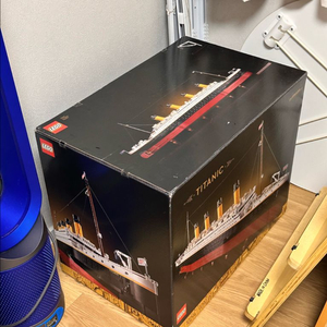 레고 10294 타이타닉 미조립 제품 판매합니다