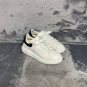 알렉산더 맥퀸 스니커즈 245~250